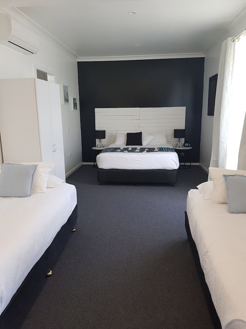 Town House Motor Inn - VIC Tourism 2