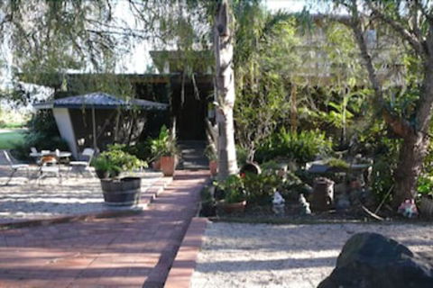 Happy Days Accommodation - VIC Tourism 3