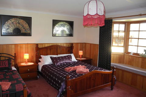 Happy Days Accommodation - VIC Tourism 5