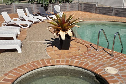 Pandanus Coolum Beach - VIC Tourism 1