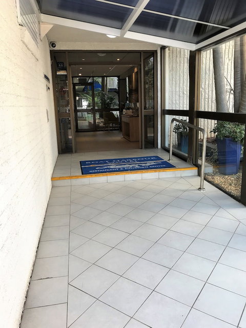 Boat Harbour Motel - VIC Tourism 3