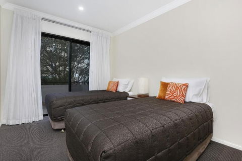Wollongong Serviced Apartments - VIC Tourism 4