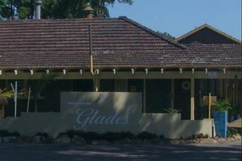 Glades Motor Inn - VIC Tourism 7