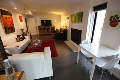 Harmony Bed & Breakfast - VIC Tourism 6