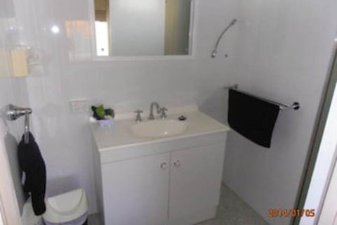 Opal Motel Leongatha - VIC Tourism 4