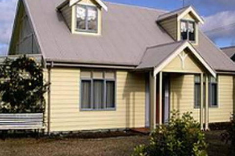 Middleton Cottage - VIC Tourism 5