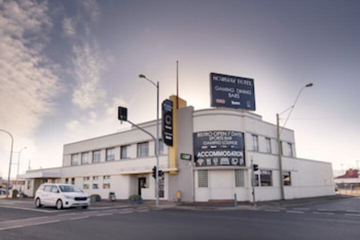 Rocherlea TAS VIC Tourism