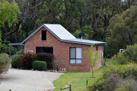 Prom Coast Holiday Lodge - VIC Tourism 3