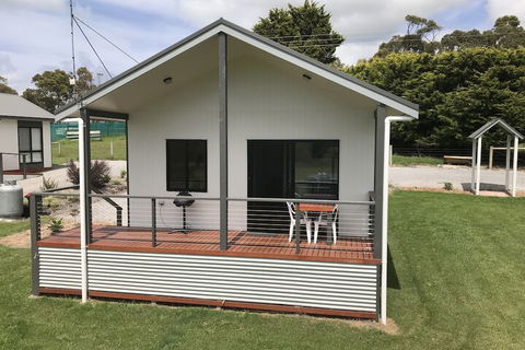 Prom Coast Holiday Lodge - VIC Tourism 1