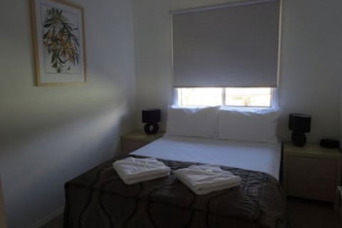 Caseys Beach Holiday Park - VIC Tourism 0