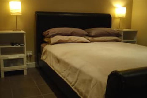 Waikiki Beach Bed & Breakfast - VIC Tourism 6