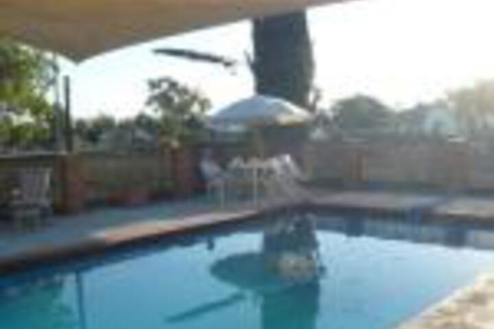 Grong Grong NSW VIC Tourism