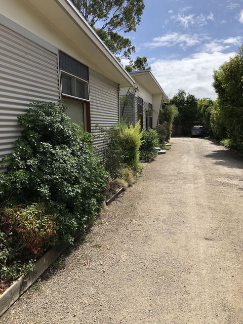 Beach Holiday Apartments Rye - VIC Tourism 0