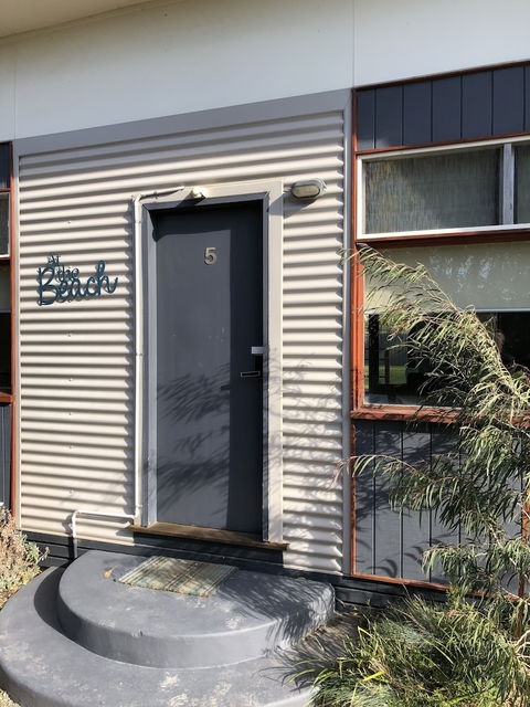 Beach Holiday Apartments Rye - VIC Tourism 3