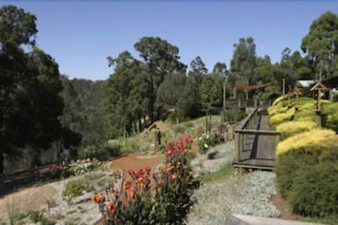 Tweed Valley Lodge - VIC Tourism 0