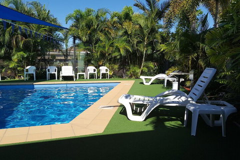 Fourth Avenue Motor Inn - VIC Tourism 1