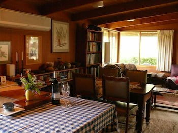 The Burrow At Wombat Bend - VIC Tourism 2
