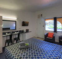 Twin Swans Motel - VIC Tourism