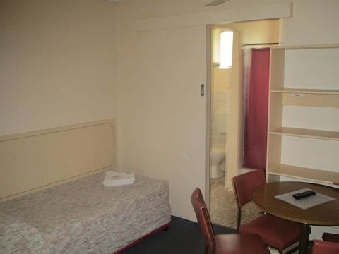 Great Lakes Motor Inn - VIC Tourism 4