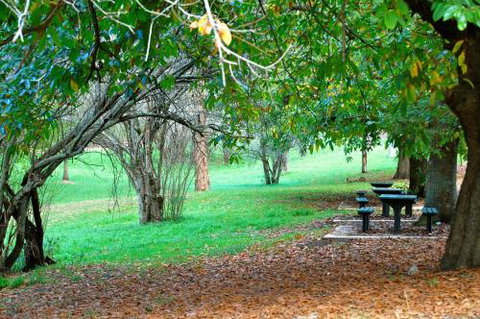 Mount Evelyn Retreat - VIC Tourism 1