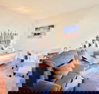 Phoenix Apartments - VIC Tourism