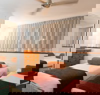 Cedar Lake Country Resort - VIC Tourism