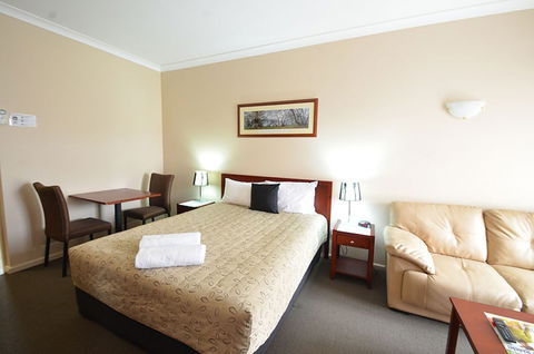 Top Of The Town Motel Benalla - VIC Tourism 2