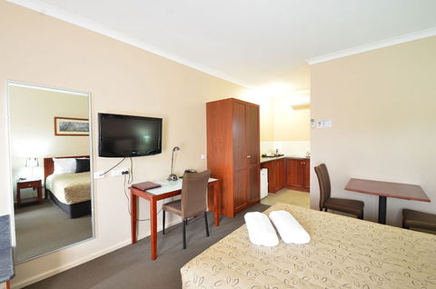 Top Of The Town Motel Benalla - VIC Tourism 6
