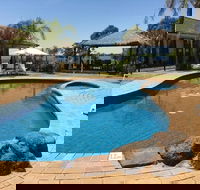 Capricorn Motor Inn - VIC Tourism