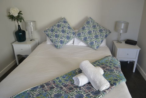 Ruby's Queenscliff - VIC Tourism 3