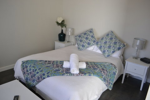 Ruby's Queenscliff - VIC Tourism 2