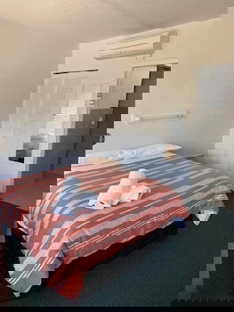 Mt Beauty Motor Inn - VIC Tourism 2