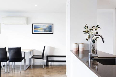 RNR Serviced Apartments North Melbourne - VIC Tourism 4