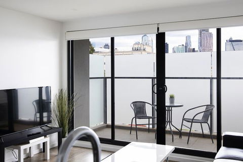 RNR Serviced Apartments North Melbourne - VIC Tourism 7
