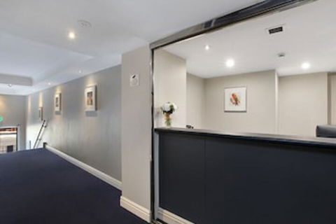 Sydney Airport Suites - VIC Tourism 1