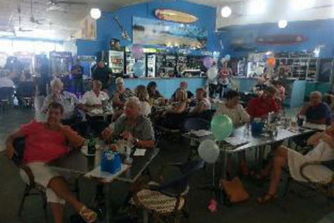 Bargara Beach Hotel Motel - VIC Tourism 0