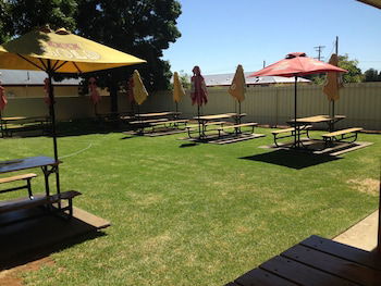 Coro Club Motel - VIC Tourism 6