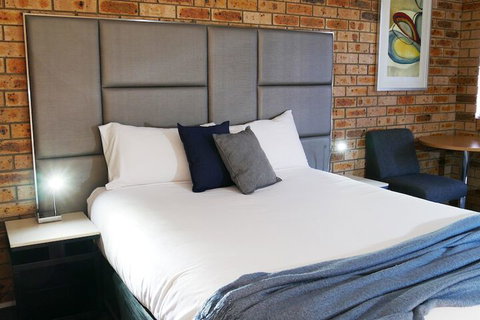 Country Capital Motel - VIC Tourism 4