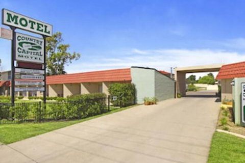 Country Capital Motel - VIC Tourism 1