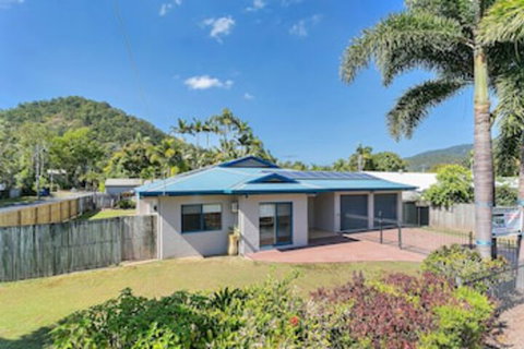 Beachcomber - VIC Tourism 0