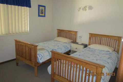 Anchor In - VIC Tourism 5