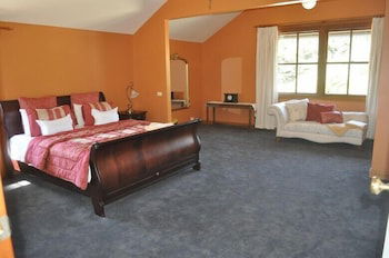 The George At Yering - VIC Tourism 3