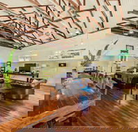 Tuck Inn Yarra Valley - VIC Tourism