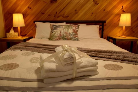 Ellimata Holiday Cottage - VIC Tourism 1