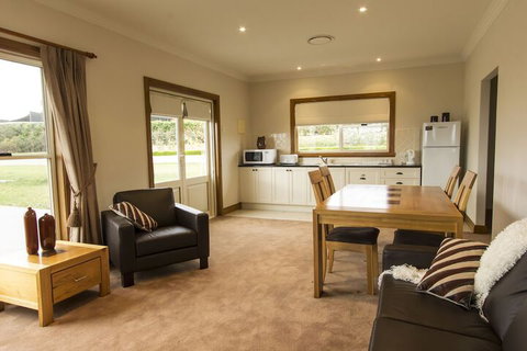 Stay Bathurst - VIC Tourism 5