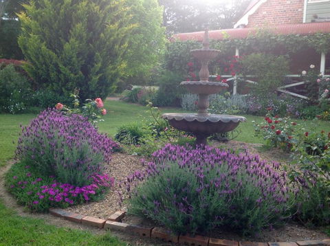 A Country Barn Retreat - VIC Tourism 6