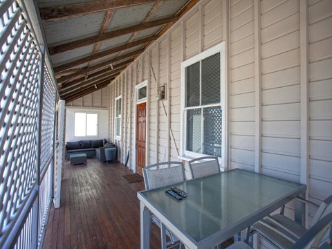 CBD Holiday Home - VIC Tourism 6