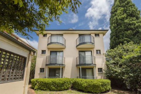 Waldorf Hornsby Residential Apartments - VIC Tourism 0