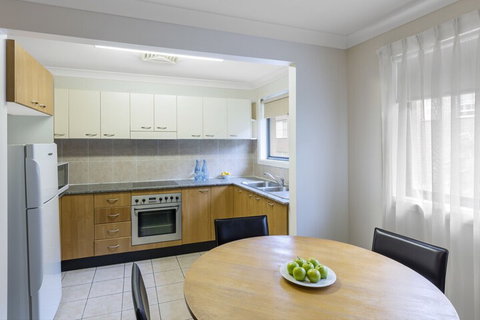 Waldorf Hornsby Residential Apartments - VIC Tourism 2