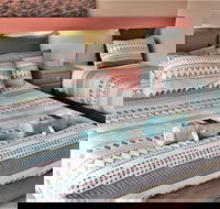 Mollymook Ocean View Motel Reward Long Stays - Over 18's Only